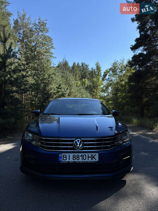 Седан Volkswagen Passat 2016 в Кременчуге