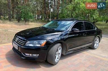 Седан Volkswagen Passat 2014 в Києві