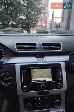 Універсал Volkswagen Passat 2011 в Тернополі