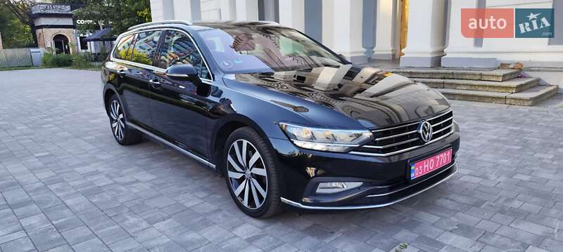 Универсал Volkswagen Passat 2019 в Житомире