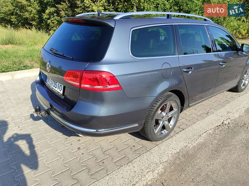 Универсал Volkswagen Passat 2013 в Ровно