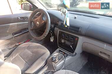 Универсал Volkswagen Passat 1998 в Козине