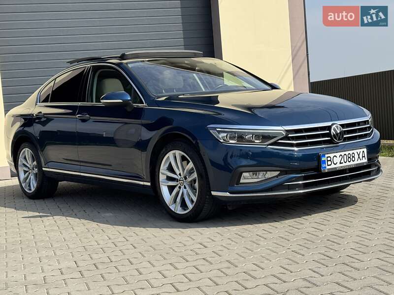 Седан Volkswagen Passat 2020 в Стрию
