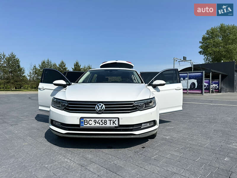 Універсал Volkswagen Passat 2017 в Львові