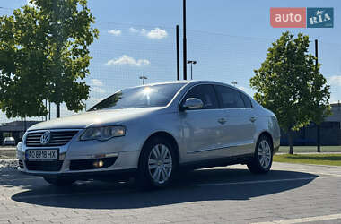 Седан Volkswagen Passat 2005 в 