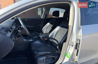 Седан Volkswagen Passat 2005 в 