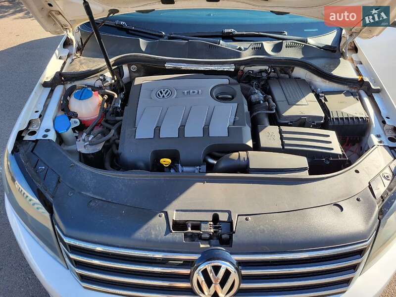 Универсал Volkswagen Passat 2013 в Кривом Роге