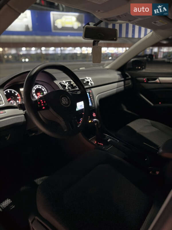 Седан Volkswagen Passat 2014 в Киеве фото 8 Седан Volkswagen Passat 2014 в Киеве