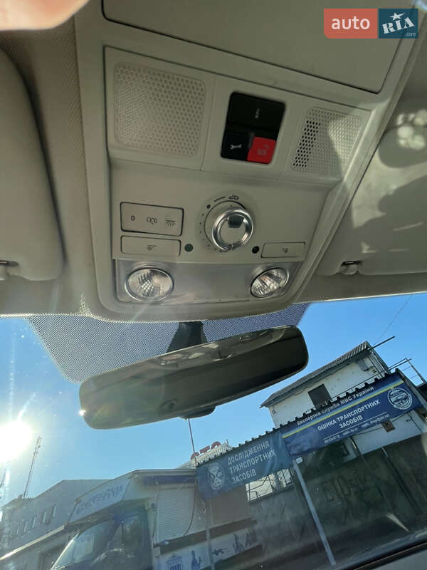 Седан Volkswagen Passat 2018 в Дніпрі