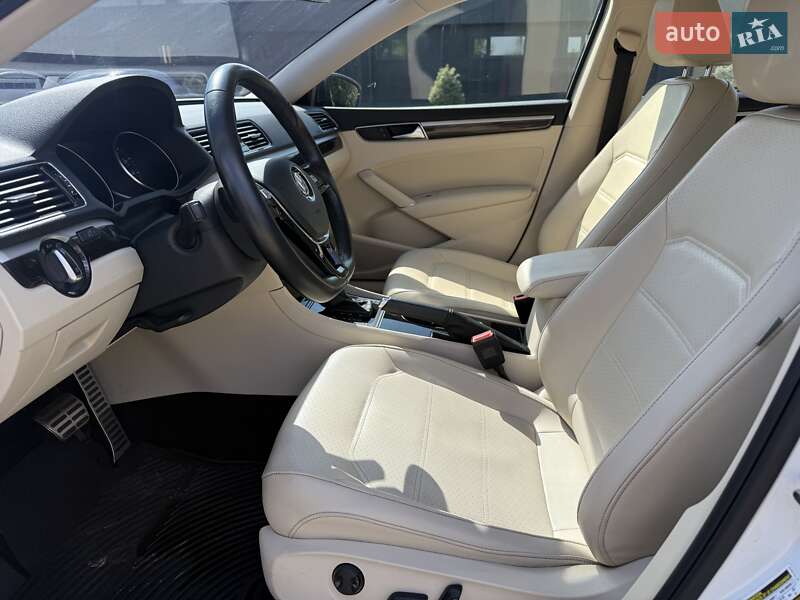 Седан Volkswagen Passat 2019 в Пирятине