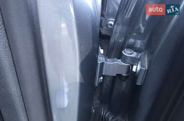 Седан Volkswagen Passat 2006 в  фото 15 Седан Volkswagen Passat 2006 в