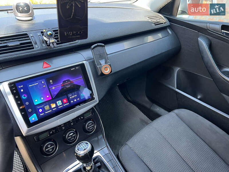 Універсал Volkswagen Passat 2006 в Умані