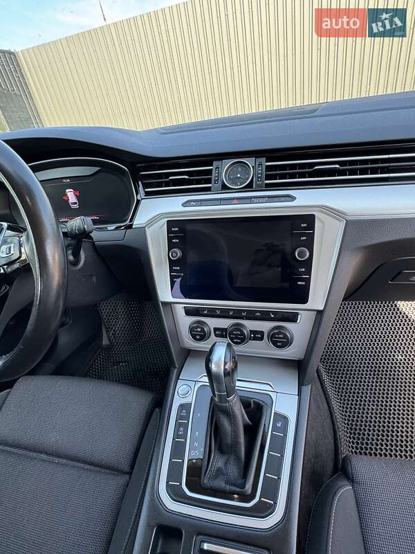 Универсал Volkswagen Passat 2018 в Виннице