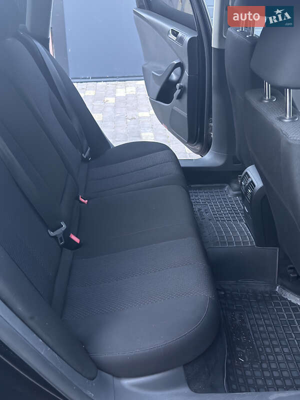 Универсал Volkswagen Passat 2009 в Хмельницком