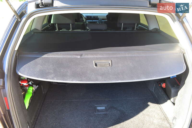 Универсал Volkswagen Passat 2010 в Запорожье