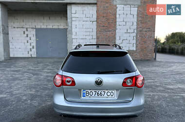 Універсал Volkswagen Passat 2010 в 