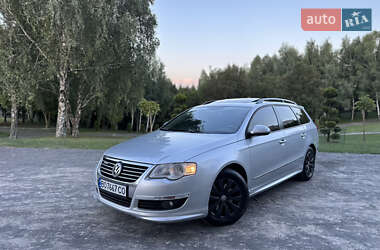Універсал Volkswagen Passat 2010 в 
