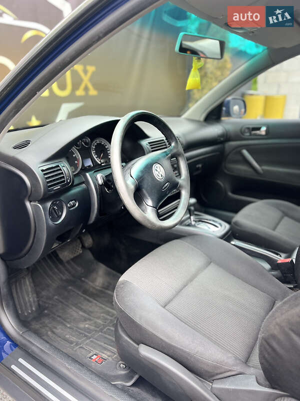 Седан Volkswagen Passat 2003 в Львове фото 10 Седан Volkswagen Passat 2003 в Львове