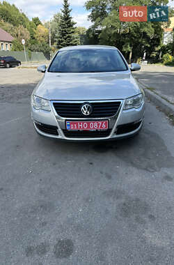 Седан Volkswagen Passat 2009 в Киеве