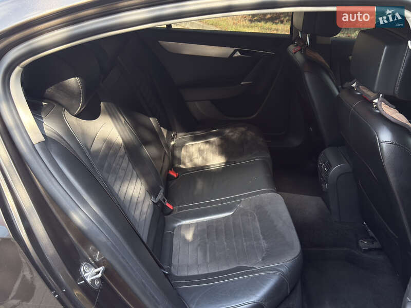 Седан Volkswagen Passat 2012 в Павлограде