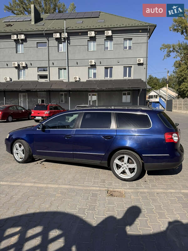 Универсал Volkswagen Passat 2006 в Черновцах