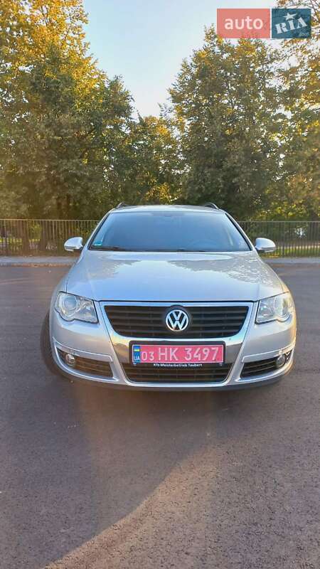 Универсал Volkswagen Passat 2010 в Чернигове