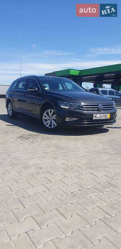 Універсал Volkswagen Passat 2021 в Стрию