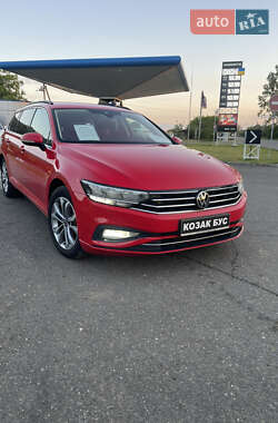 Универсал Volkswagen Passat 2021 в Виноградове