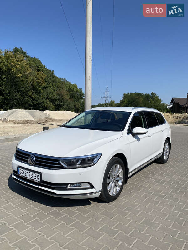 Універсал Volkswagen Passat 2017 в Тернополі