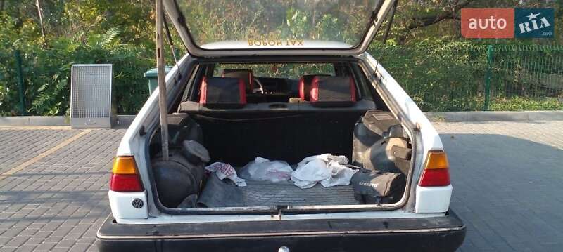 Хэтчбек Volkswagen Passat 1986 в Днепре фото 6 Хэтчбек Volkswagen Passat 1986 в Днепре