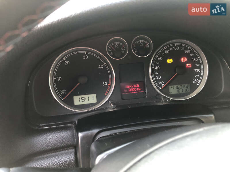 Универсал Volkswagen Passat 2001 в Львове