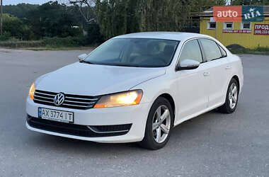Седан Volkswagen Passat 2012 в Харькове