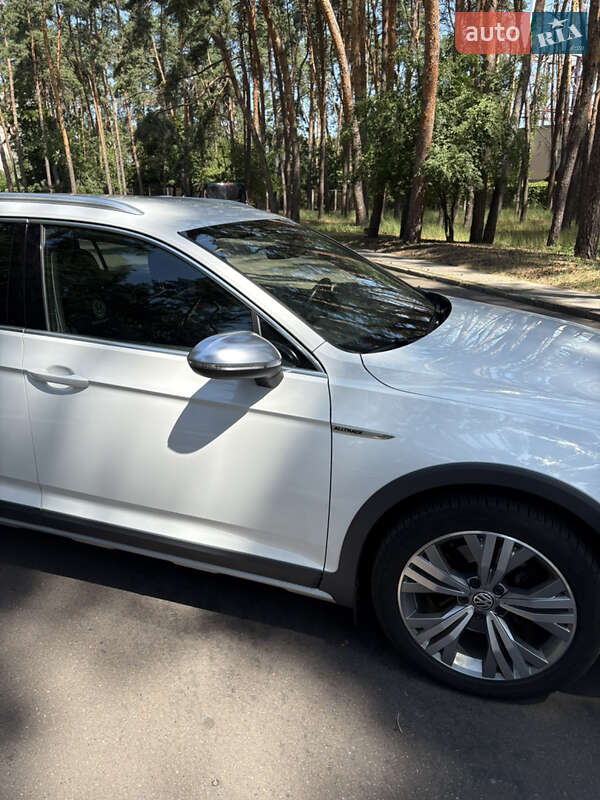 Універсал Volkswagen Passat 2019 в Черкасах