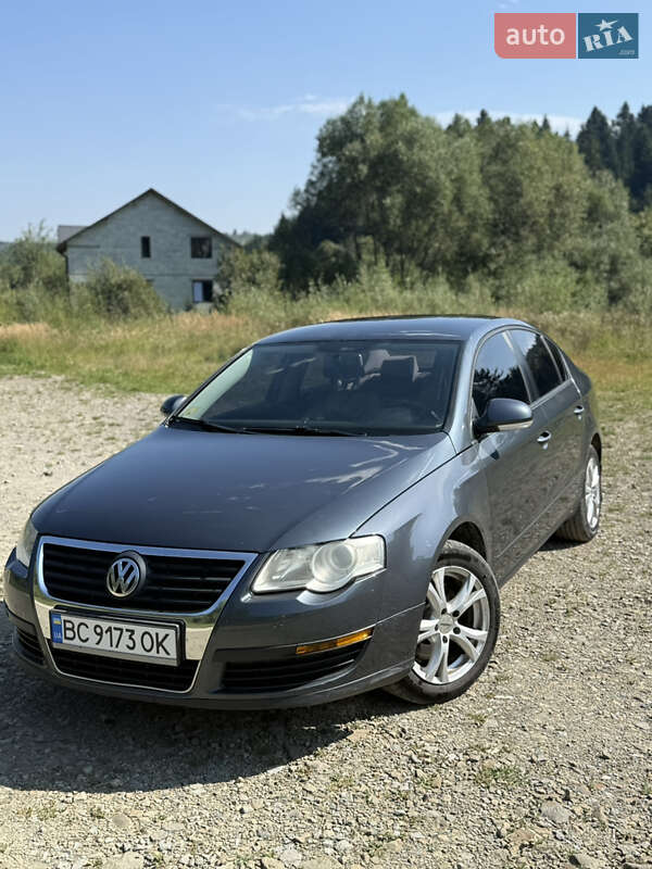 Седан Volkswagen Passat 2008 в Бориславі