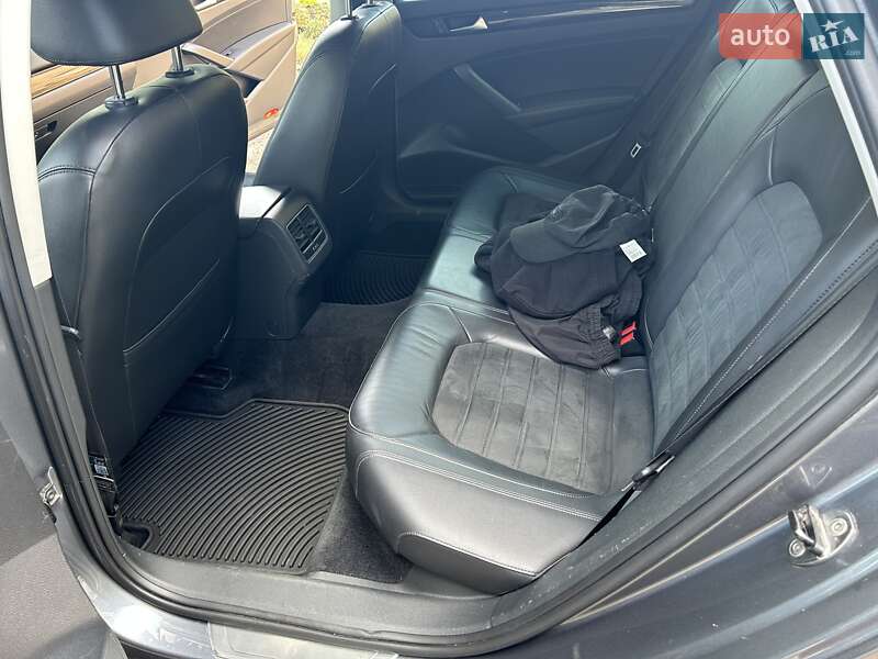 Седан Volkswagen Passat 2013 в Запорожье