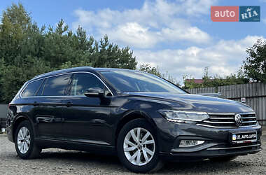 Volkswagen Passat 2020