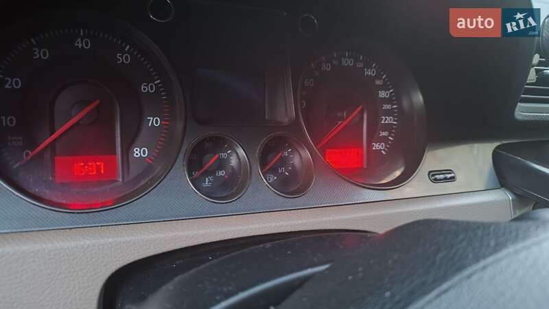 Седан Volkswagen Passat 2006 в Львові