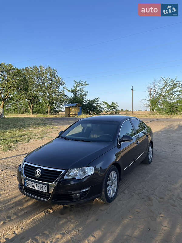 Седан Volkswagen Passat 2010 в Білгороді-Дністровському