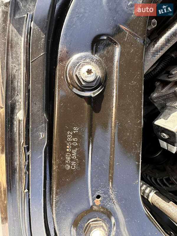 Седан Volkswagen Passat 2013 в Києві