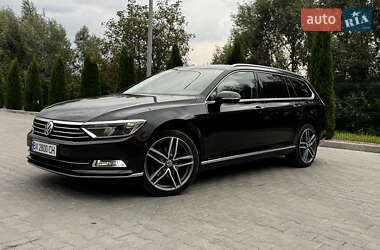 Универсал Volkswagen Passat 2014 в Хмельницком