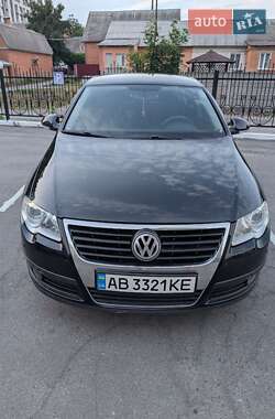 Седан Volkswagen Passat 2006 в Виннице