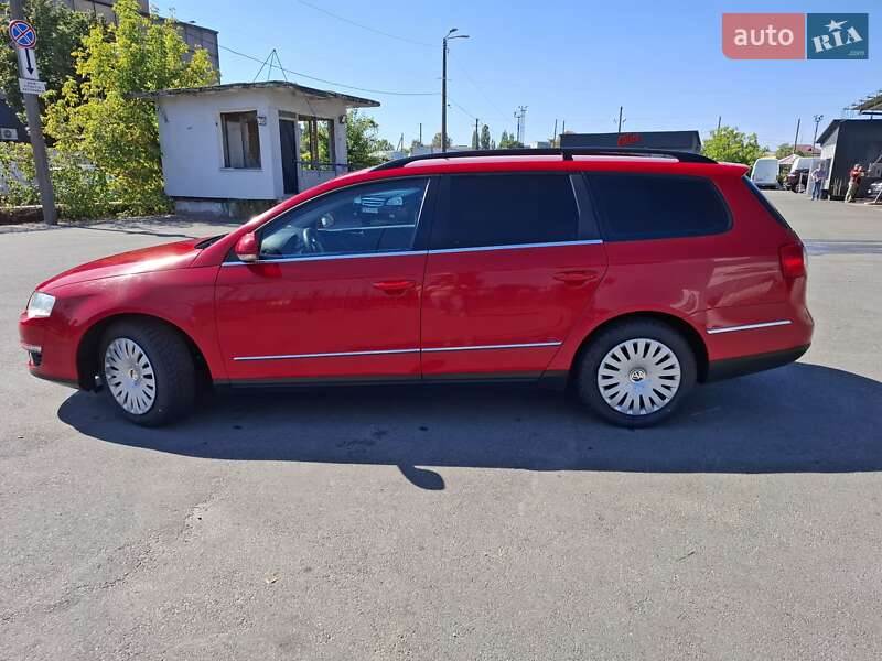 Универсал Volkswagen Passat 2006 в Чернигове