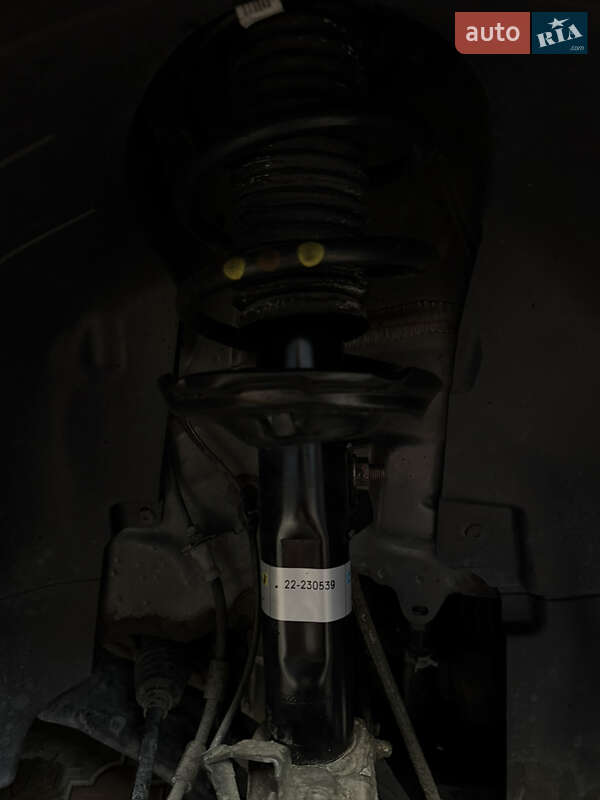 Универсал Volkswagen Passat 2017 в Житомире фото 87 Универсал Volkswagen Passat 2017 в Житомире