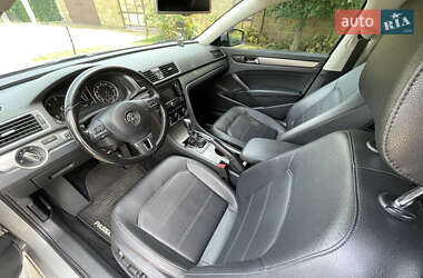 Седан Volkswagen Passat 2014 в 
