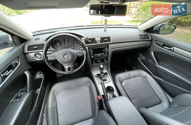 Седан Volkswagen Passat 2014 в 