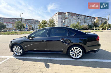 Седан Volkswagen Passat 2018 в Сумах