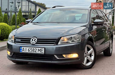 Универсал Volkswagen Passat 2012 в Стрые