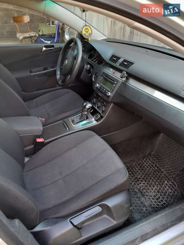 Универсал Volkswagen Passat 2008 в Узловом