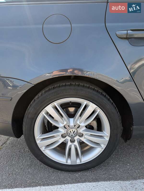 Универсал Volkswagen Passat 2007 в Ужгороде