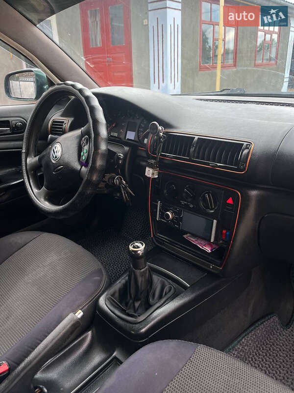 Седан Volkswagen Passat 2000 в Вінниці